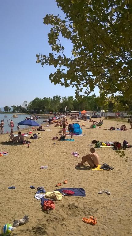 Ferienwohnung La Loggina Maxi Con 2 Giardini Recintati Privati Tuoro sul Trasimeno Exterior foto